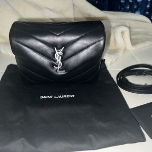 Saint Laurent YSL Toy LouLou black with silver hardware